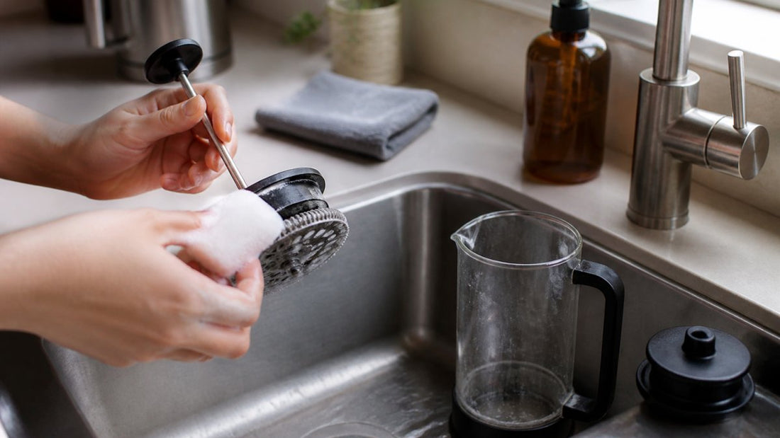 How to Clean a French Press Plunger: Step-by-Step